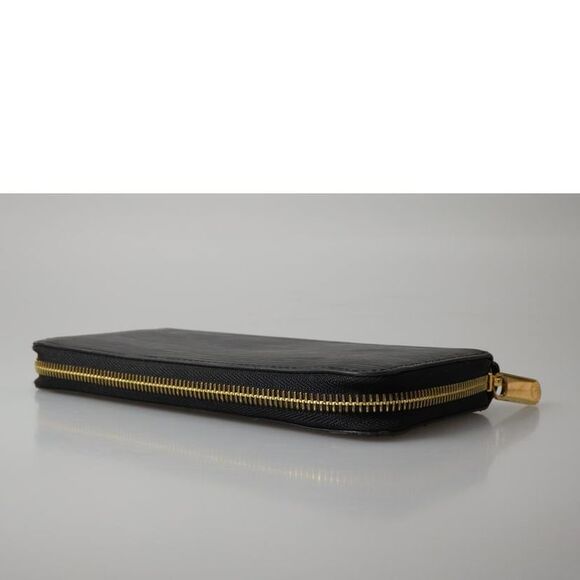 Louis Vuitton Zippy Wallet Black Leather